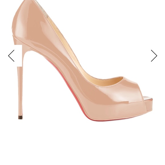 Authentic CHRISTIAN LOUBOUTIN
Very Prive 120 Patent Leather Pumps
Size: 10 - Picture 2 of 7